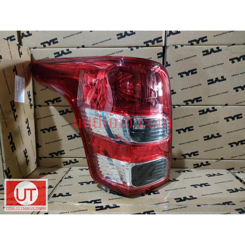 Đèn Hậu (Đèn Lái Sau) MITSUBISHI TRITON 2016- TYC